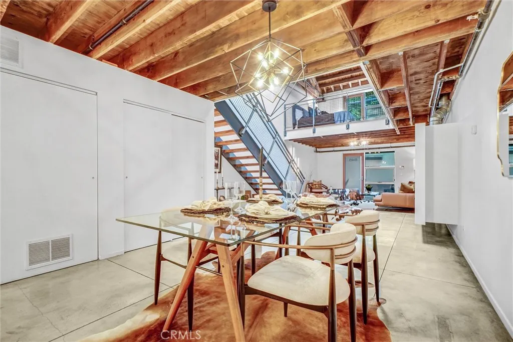 849 Pine Avenue C, Long Beach, California 90813 home-pic-13